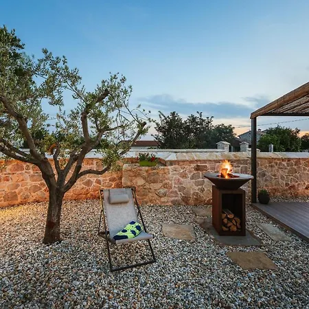 Villa Cangarela 115 *